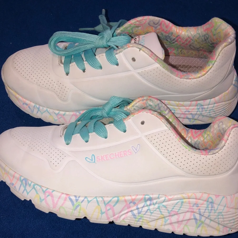 Skechers Kids White Sneakers with Aqua Laces and Pastel Accents